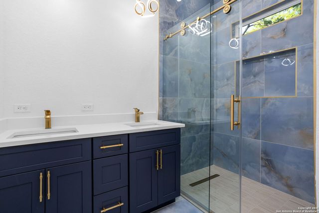 1126 Paso Hondo, San Antonio, TX 78202