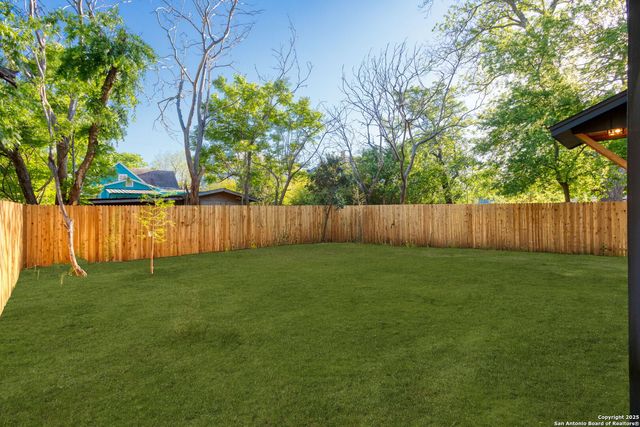 1126 Paso Hondo, San Antonio, TX 78202