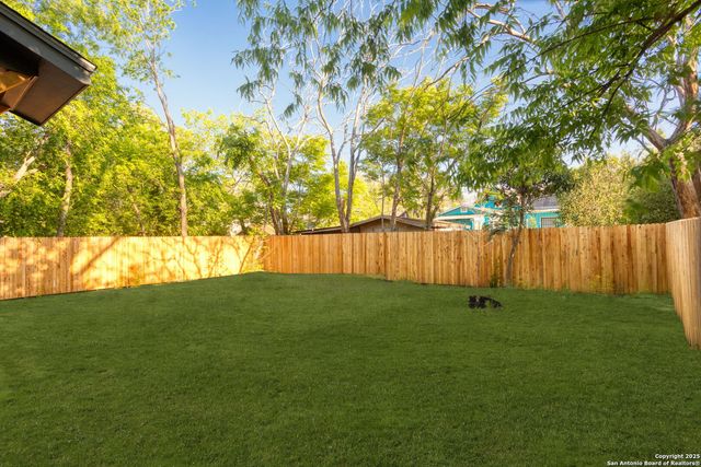 1126 Paso Hondo, San Antonio, TX 78202