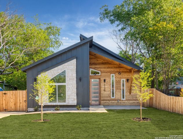 1126 Paso Hondo, San Antonio, TX 78202