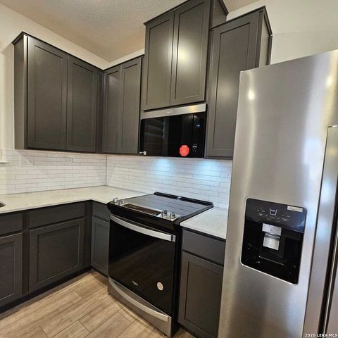 14839 Vance Jackson Rd Unit 911, San Antonio, TX 78229