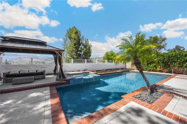 24642 Via Vallarta, Yorba Linda, CA 92887