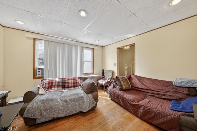 78 Cleveland St, Belleville Twp., NJ 07109