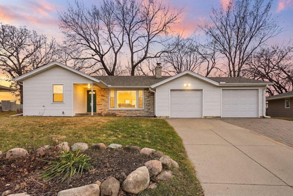 4015 Wayzata Boulevard, Golden Valley, MN 55416 — photo 4