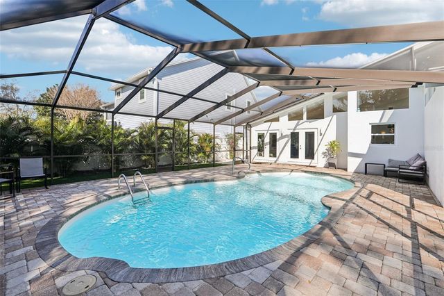 4204 W JETTON AVENUE, Tampa, FL 33629