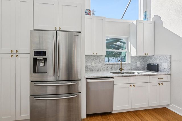 4204 W JETTON AVENUE, Tampa, FL 33629