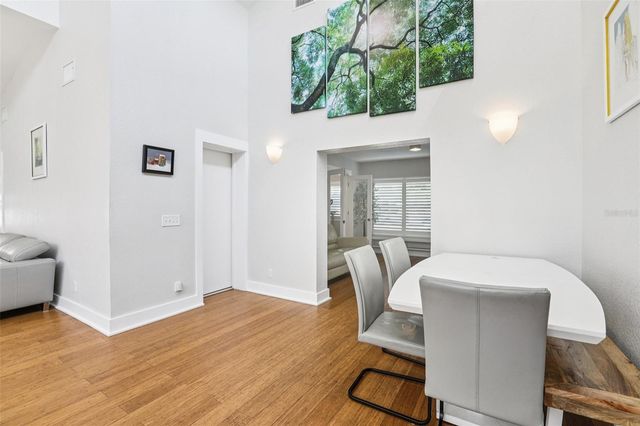 4204 W JETTON AVENUE, Tampa, FL 33629