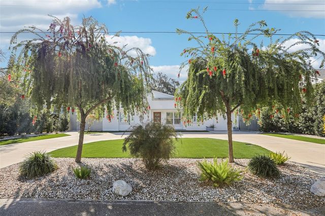 4204 W JETTON AVENUE, Tampa, FL 33629