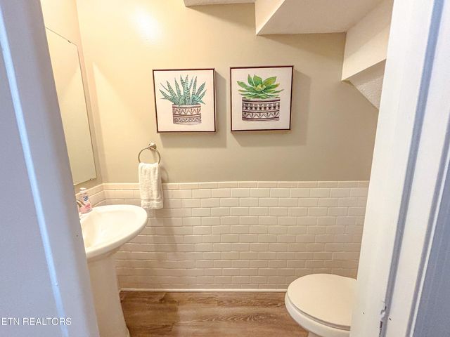 8707 Olde Colony Tr 13, Knoxville, TN 37923