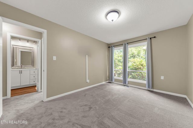 8707 Olde Colony Tr 13, Knoxville, TN 37923