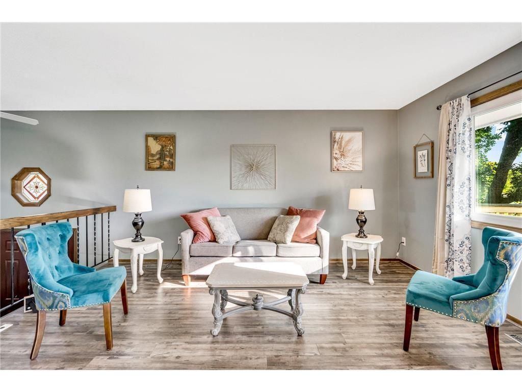 7205 Pontiac Circle, Chanhassen, MN 55317 — photo 3
