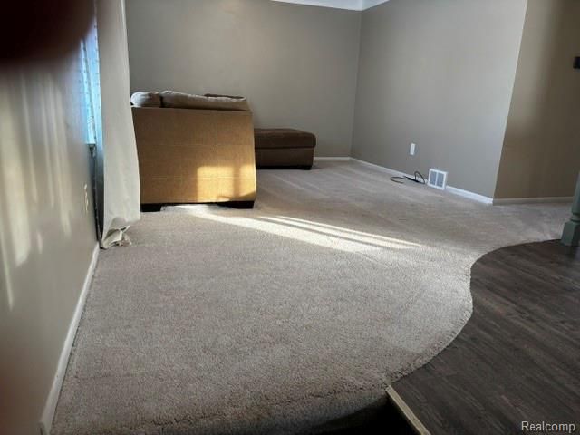 1689 Gregory Avenue, Lincoln Park, MI 48146