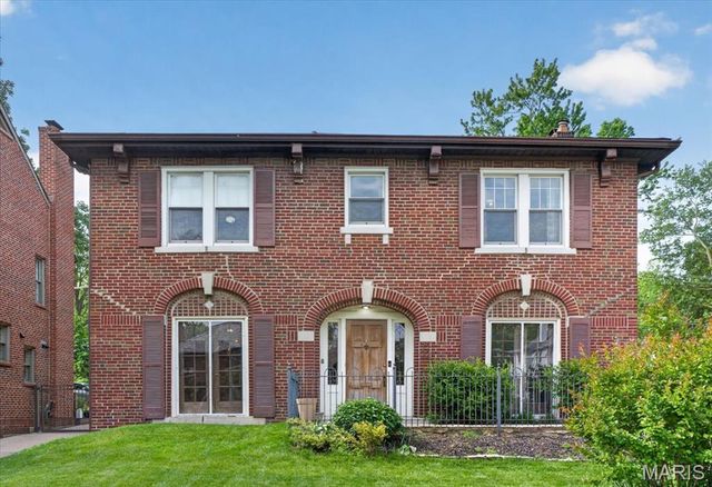 7222 Maryland Avenue, St Louis, MO 63130