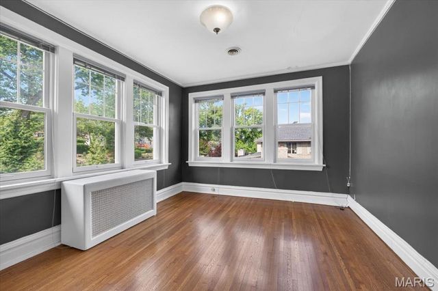 7222 Maryland Avenue, St Louis, MO 63130