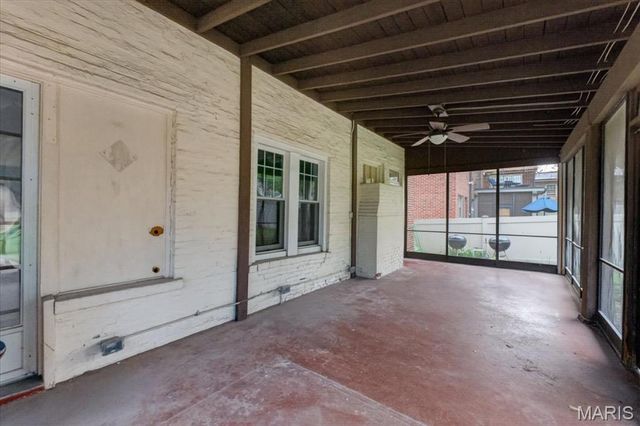 7222 Maryland Avenue, St Louis, MO 63130