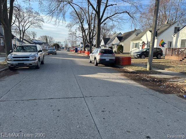 23345 Tawas Avenue, Hazel Park, MI 48030