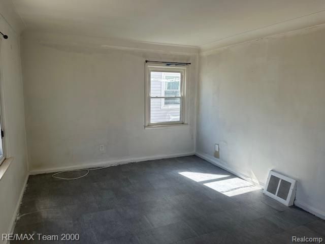 23345 Tawas Avenue, Hazel Park, MI 48030