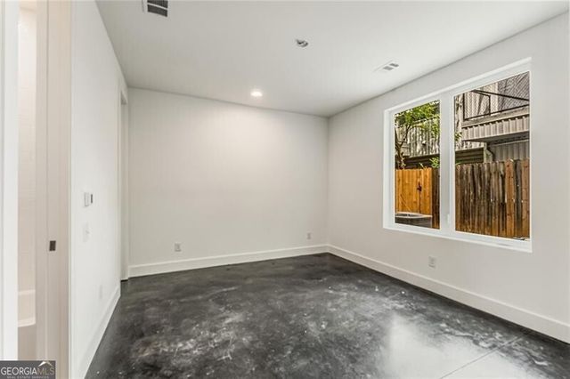 241 Maynard Terrace SE 14, Atlanta, GA 30316