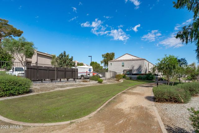 2257 W ECHO Lane, Phoenix, AZ 85021
