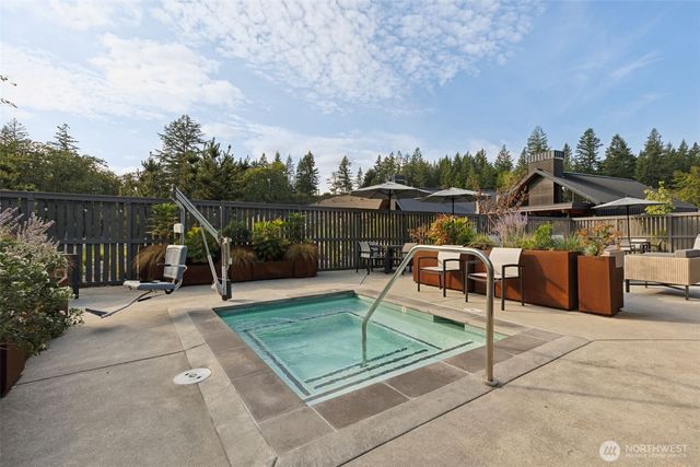 3111 Arrowroot Loop SE, Olympia, WA 98513