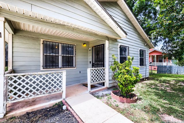 623 CLARK AVE, San Antonio, TX 78210