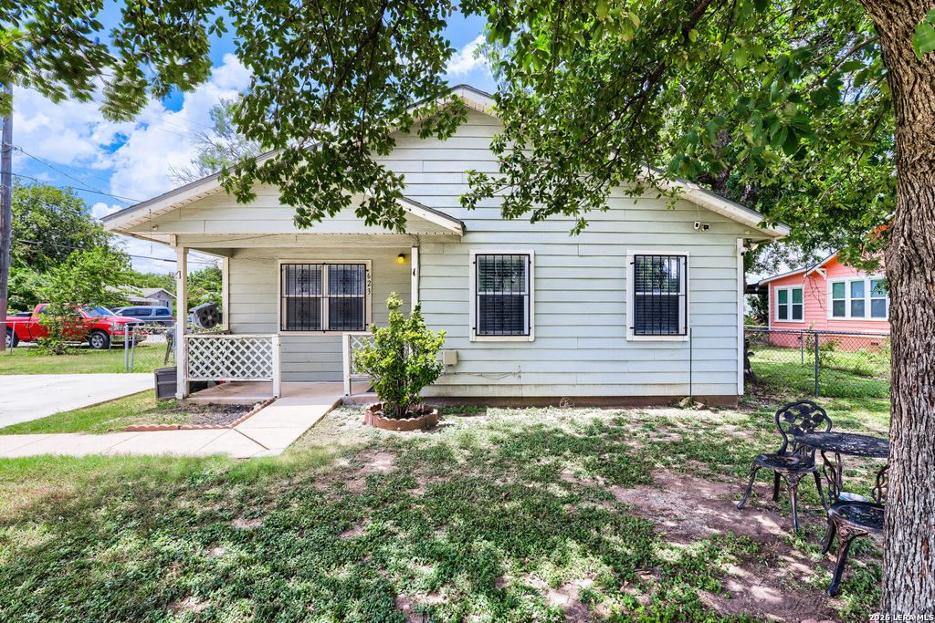 623 CLARK AVE, San Antonio, TX 78210