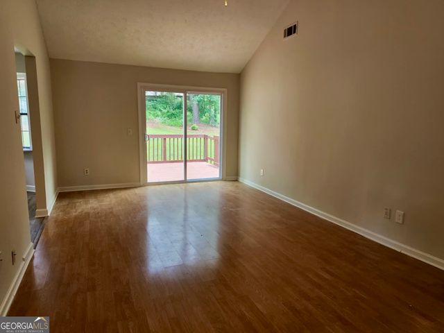 1367 Fairview Trail, Lawrenceville, GA 30043