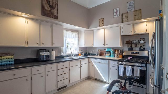 213 Arch, Thayer, MO 65791