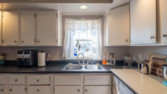 213 Arch, Thayer, MO 65791