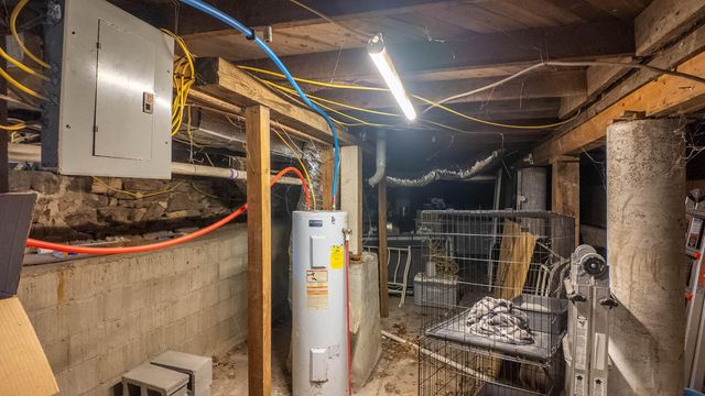 213 Arch, Thayer, MO 65791