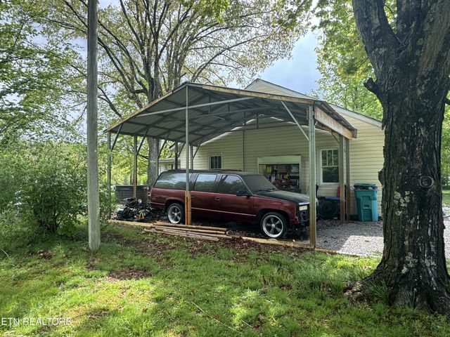 1136 Highway 70 E, Crossville, TN 38555