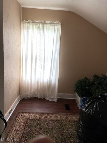 10060 Broadview Road, Broadview Heights, OH 44147