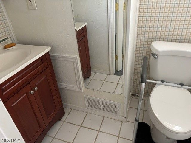 10060 Broadview Road, Broadview Heights, OH 44147