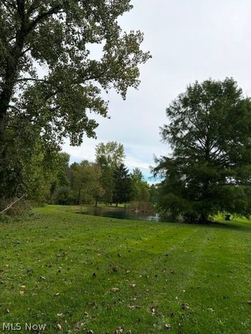 10060 Broadview Road, Broadview Heights, OH 44147