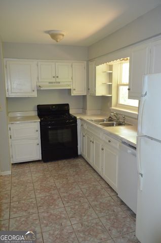 2939 Flat Shoals Road, Decatur, GA 30034