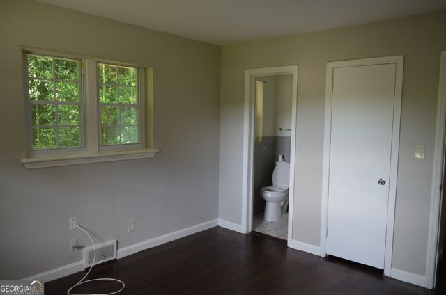 2939 Flat Shoals Road, Decatur, GA 30034