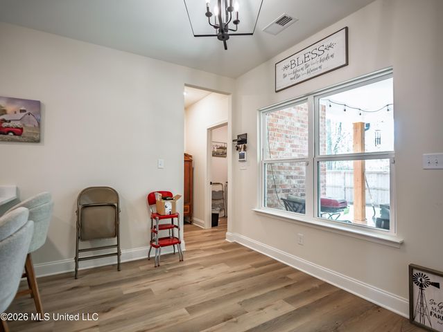 6099 Hickory Point Drive, Walls, MS 38680