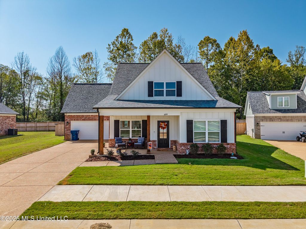 6099 Hickory Point Drive, Walls, MS 38680 — photo 2