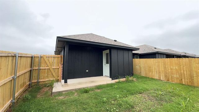 11420 University Drive, Oklahoma City, OK 73114