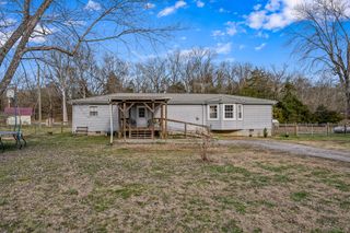 465 Gimlet Rd, Fayetteville, TN 37334