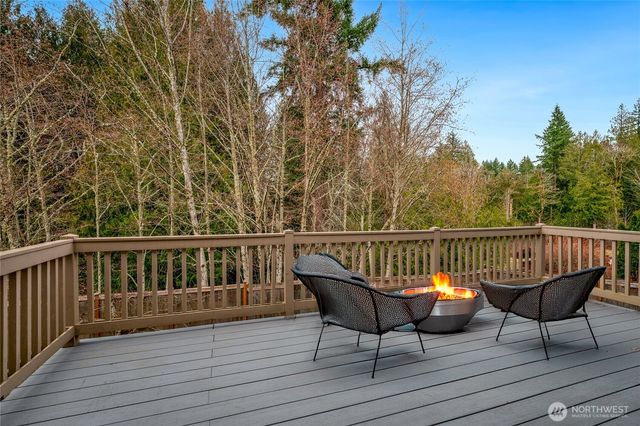 24502 NE 27th Place, Sammamish, WA 98074