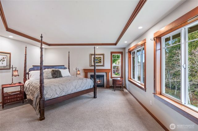 24502 NE 27th Place, Sammamish, WA 98074