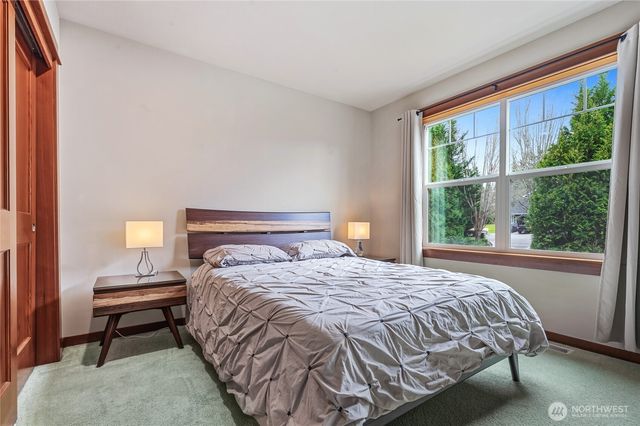 24502 NE 27th Place, Sammamish, WA 98074