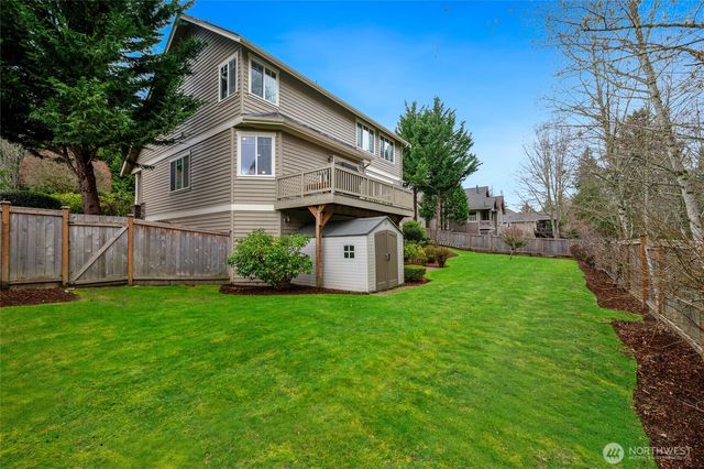 24502 NE 27th Place, Sammamish, WA 98074