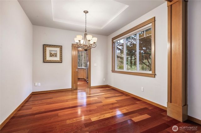 24502 NE 27th Place, Sammamish, WA 98074