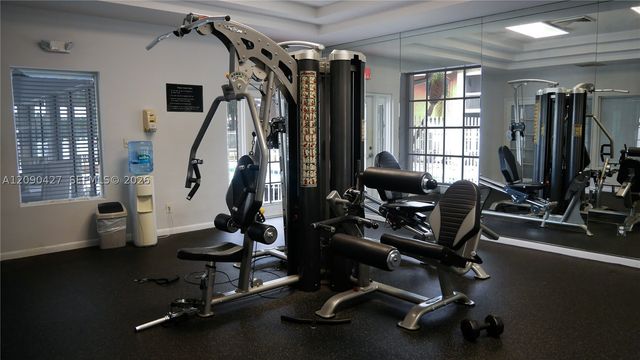 832 NW 92nd Ave 932, Plantation, FL 33324