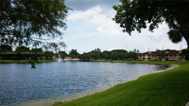 832 NW 92nd Ave 932, Plantation, FL 33324
