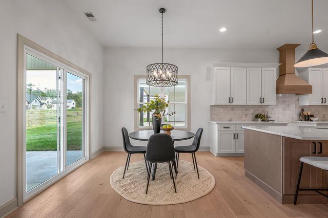 4137 Meadowlark Road, Lexington, KY 40509