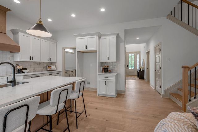 4137 Meadowlark Road, Lexington, KY 40509