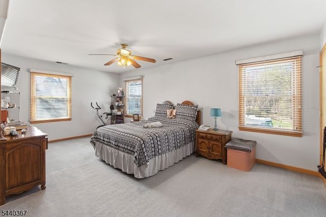 7 Franklin St, Little Ferry Boro, NJ 07643